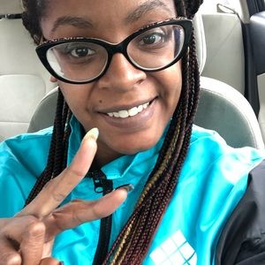 Meet your Posher, Teannah